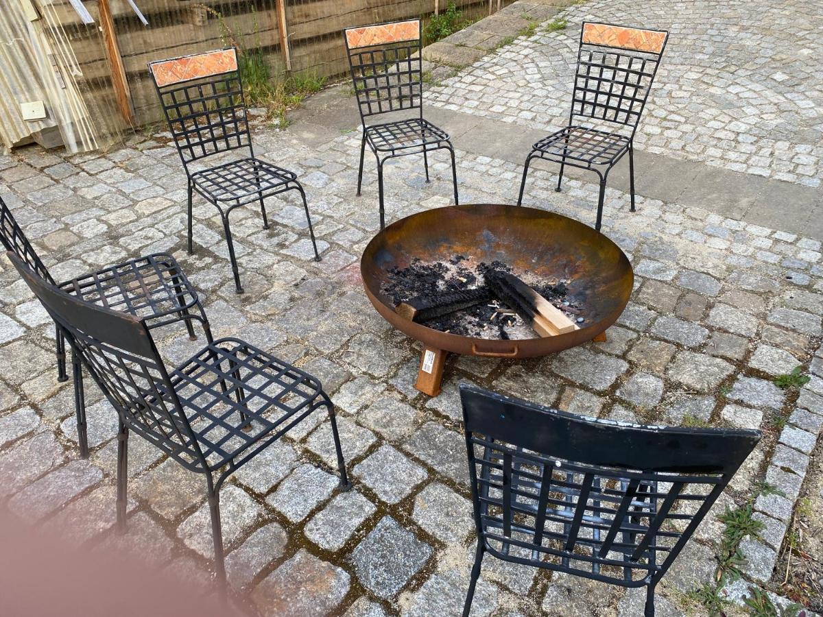Ferienwohnung Wachstube Mit 3 Schlafraeumen Im Rittergut Leppersdorf Wachau المظهر الخارجي الصورة