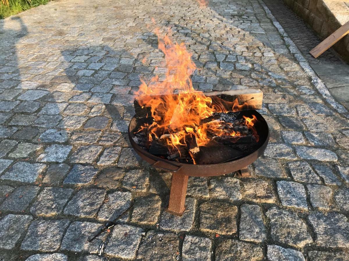 Ferienwohnung Wachstube Mit 3 Schlafraeumen Im Rittergut Leppersdorf Wachau المظهر الخارجي الصورة